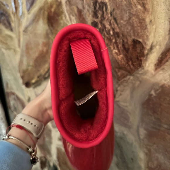 UGG Classic Clear Mini color red size 7 - Picture 4 of 6